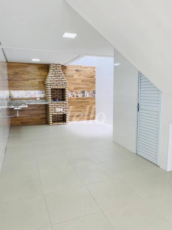 ÁREA GOURMET de Casa à venda, sobrado com 220 m², 3 quartos e 5 vagas em Penha - São Paulo