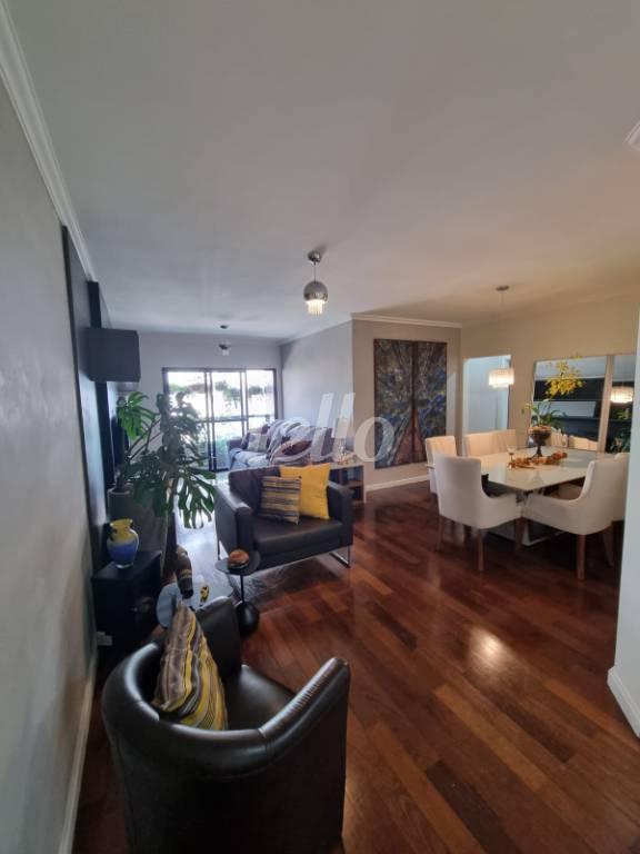 SALA DOIS AMBIENTES de Apartamento à venda, Padrão com 134 m², 3 quartos e 2 vagas em Chácara Inglesa - São Paulo