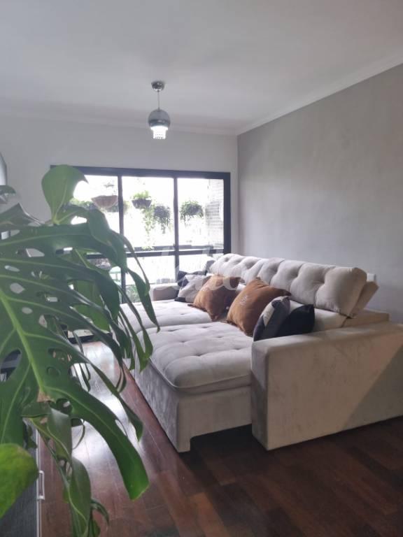 SALA DOIS AMBIENTES de Apartamento à venda, Padrão com 134 m², 3 quartos e 2 vagas em Chácara Inglesa - São Paulo