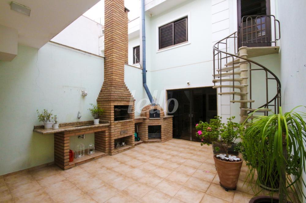CHURRASQUEIRA de Casa à venda, sobrado com 300 m², 3 quartos e 4 vagas em Vila Carrão - São Paulo