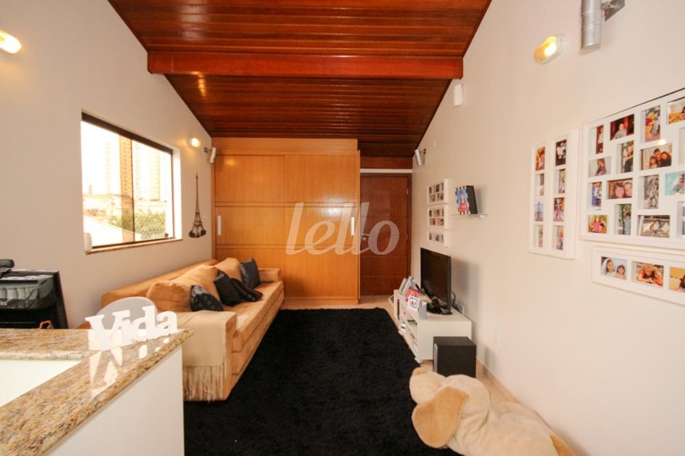 SUÍTE de Casa à venda, sobrado com 300 m², 3 quartos e 4 vagas em Vila Carrão - São Paulo