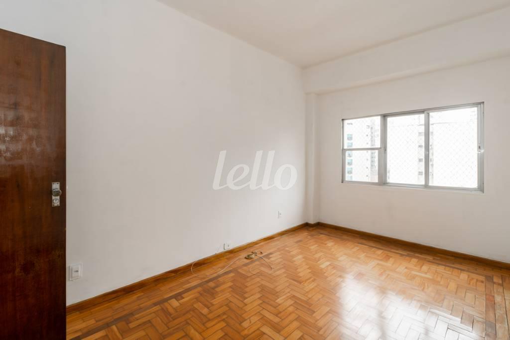 SALA de Apartamento para alugar, Padrão com 58 m², 1 quarto e em Santa Efigenia - São Paulo