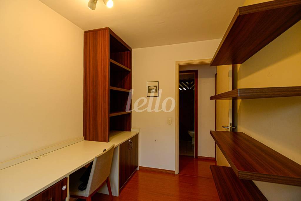 ESCRITÓRIO de Apartamento à venda, Padrão com 103 m², 3 quartos e 1 vaga em Pinheiros - São Paulo