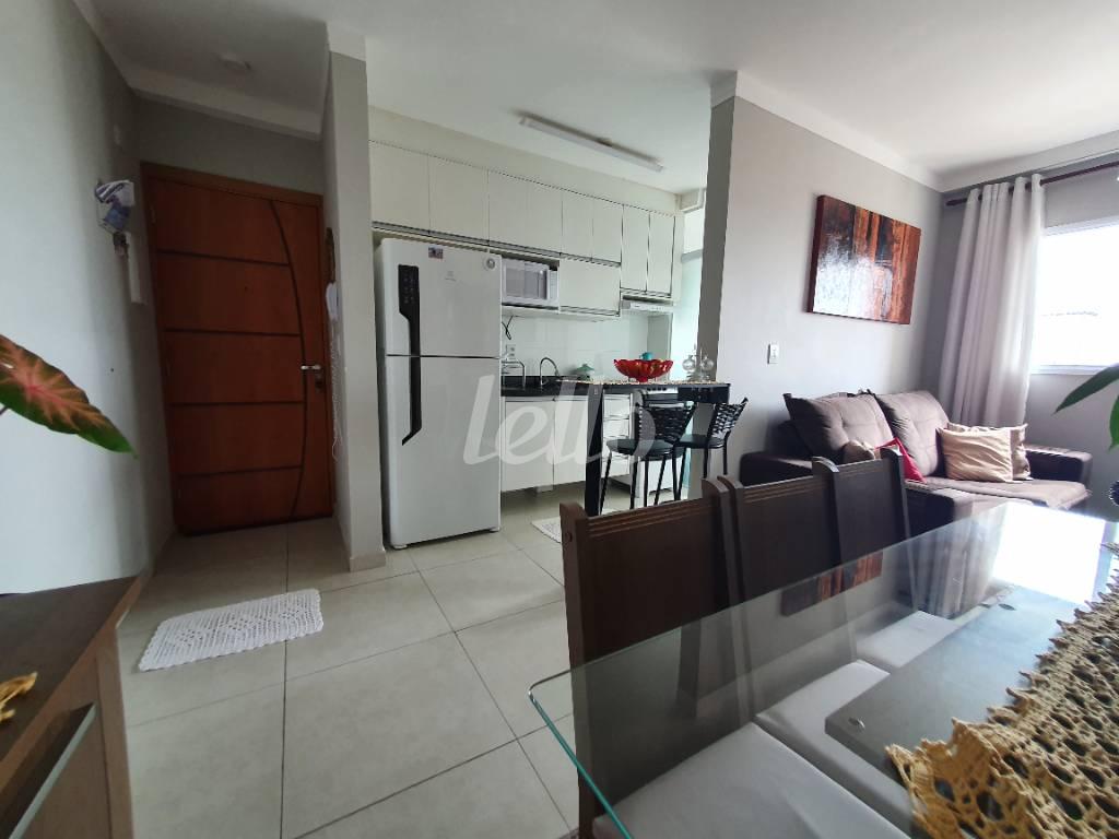 PORTA ENTRADA de Apartamento à venda, Padrão com 45 m², 2 quartos e 1 vaga em Vila Leonor - São Paulo