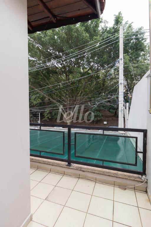 VARANDA DA SUÍTE de Casa à venda, sobrado com 125 m², 3 quartos e 2 vagas em Jardim Textil - São Paulo