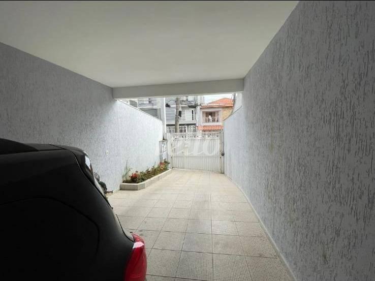 GARAGEM de Casa à venda, sobrado com 250 m², 3 quartos e 4 vagas em Vila Dora - Santo André