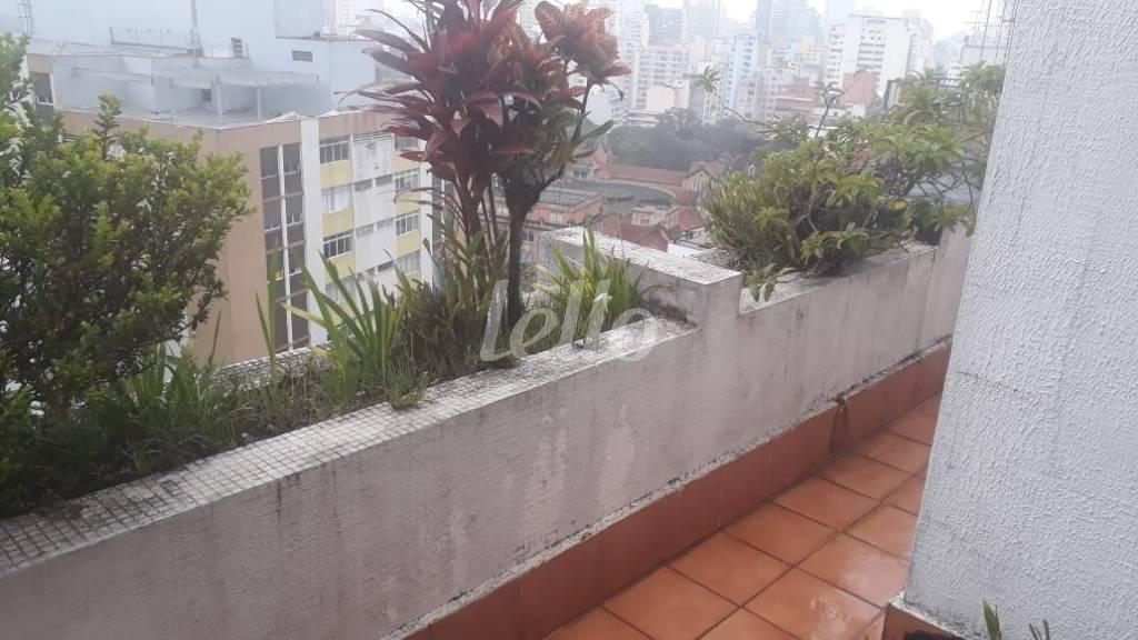 VARANDA de Apartamento à venda, Padrão com 423 m², 4 quartos e 3 vagas em Vila Buarque - São Paulo