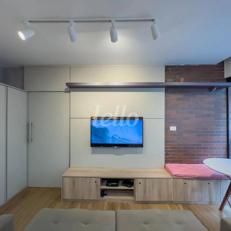 ESTAR de Apartamento à venda, Padrão com 35 m², 1 quarto e 1 vaga em Consolação - São Paulo