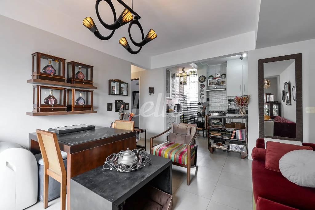 SALA3 de Apartamento à venda, Padrão com 180 m², 3 quartos e 1 vaga em Campos Elíseos - São Paulo