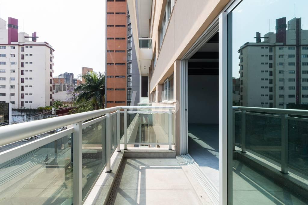 VARANDA DO SALÃO 1 de Sala / Conjunto para alugar, Padrão com 108 m², e em Sumarezinho - São Paulo