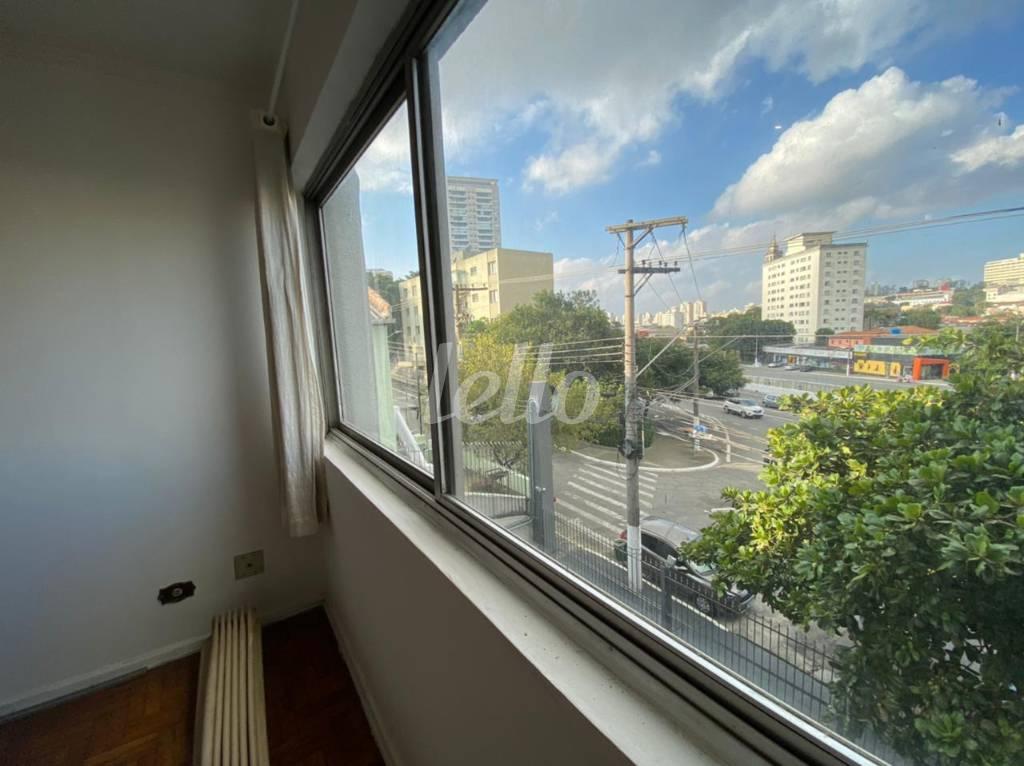 VISTA de Apartamento à venda, Padrão com 63 m², 2 quartos e 1 vaga em Jardim da Glória - São Paulo