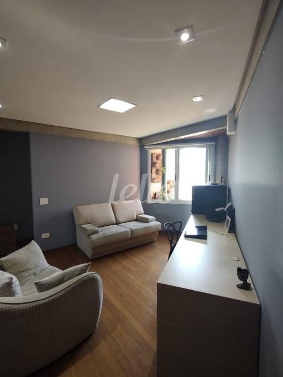 ESCRITÓRIO de Apartamento à venda, Padrão com 205 m², 3 quartos e 3 vagas em Jardim - Santo André