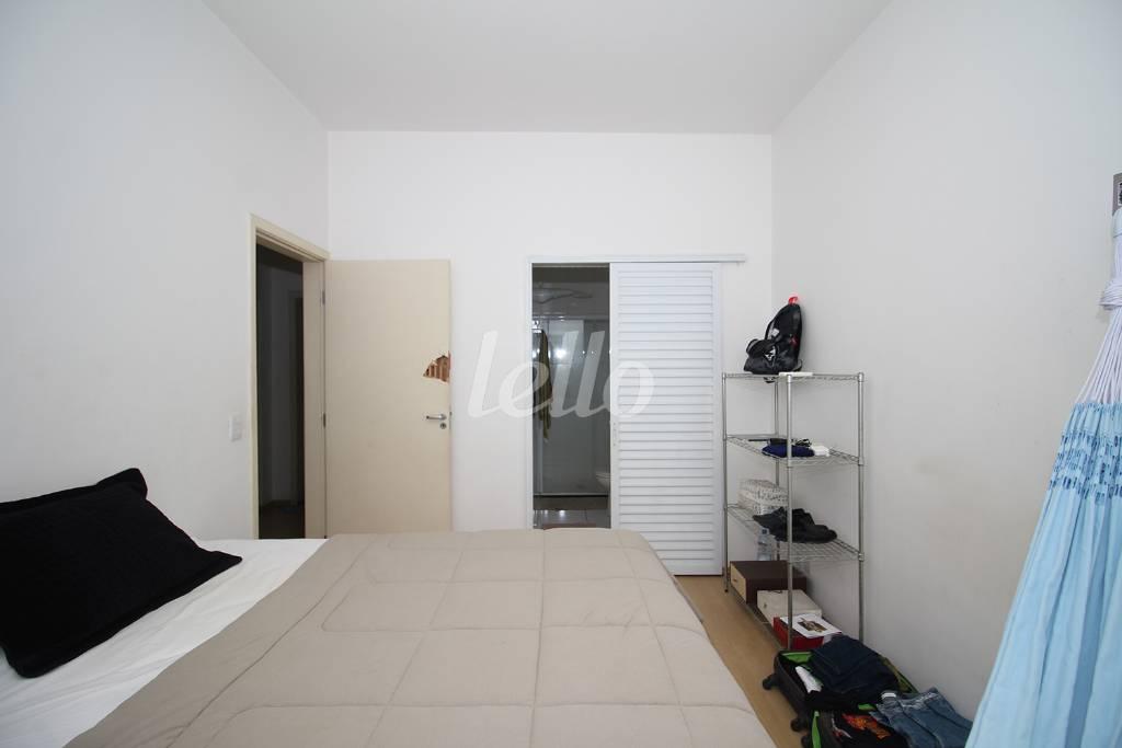 SUÍTE de Apartamento para alugar, Padrão com 99 m², 3 quartos e em Cerqueira César - São Paulo