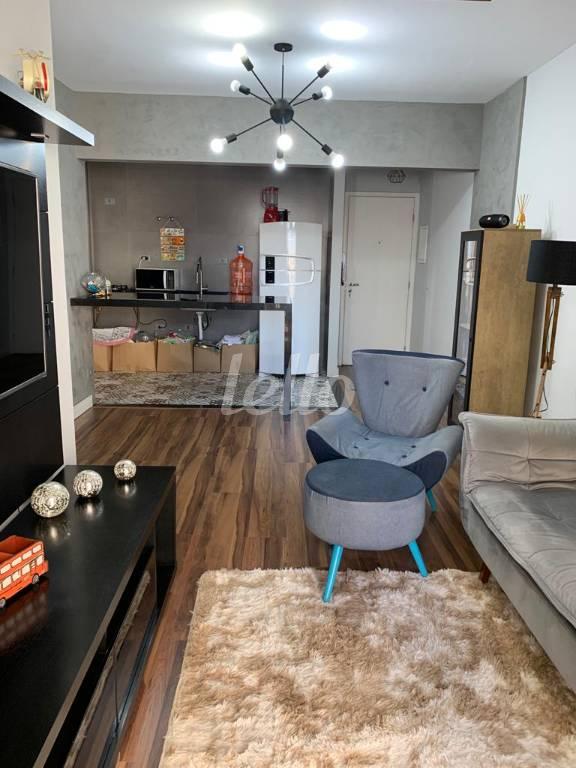 SALA de Apartamento à venda, Padrão com 72 m², 3 quartos e 1 vaga em Mooca - São Paulo