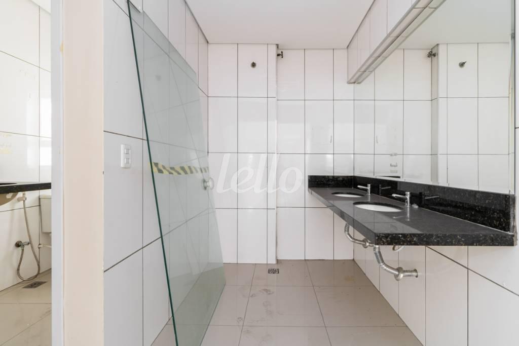 BANHEIRO 3 de Sala / Conjunto para alugar, Padrão com 480 m², e 4 vagas em Pinheiros - São Paulo