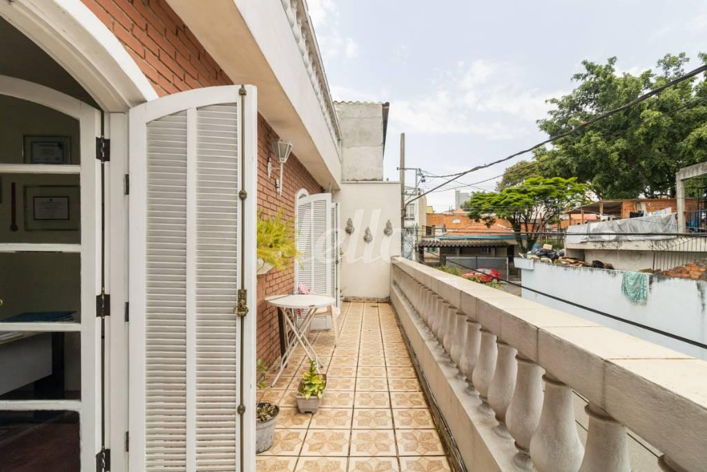 VARANDA de Casa para alugar, sobrado com 191 m², 2 quartos e 1 vaga em Vila Prudente - São Paulo