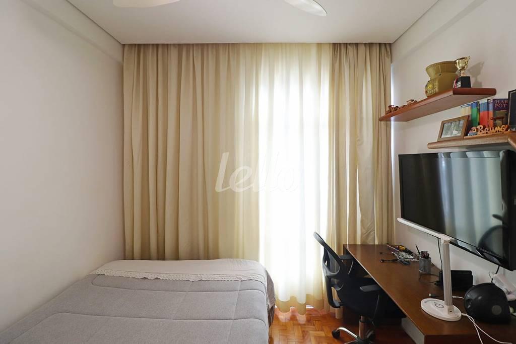 DORMITORIO UM de Apartamento à venda, Padrão com 70 m², 3 quartos e 1 vaga em Pinheiros - São Paulo