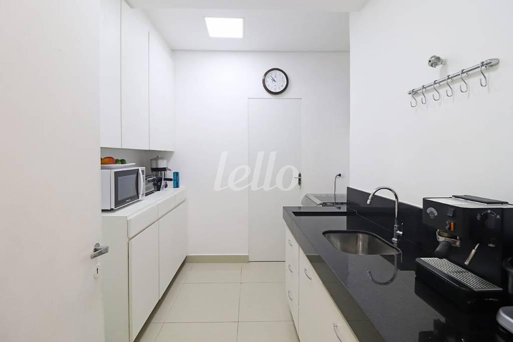 COZINHA de Apartamento à venda, Padrão com 70 m², 3 quartos e 1 vaga em Pinheiros - São Paulo