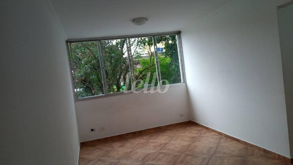 SALA de Apartamento à venda, Padrão com 70 m², 2 quartos e 1 vaga em Vila Prudente - São Paulo