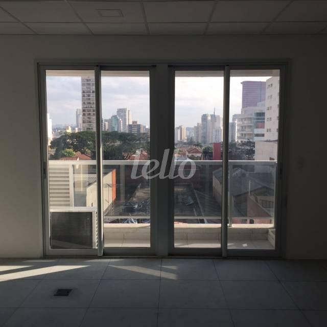 SALA de Sala / Conjunto à venda, Padrão com 36 m², e 1 vaga em Pinheiros - São Paulo
