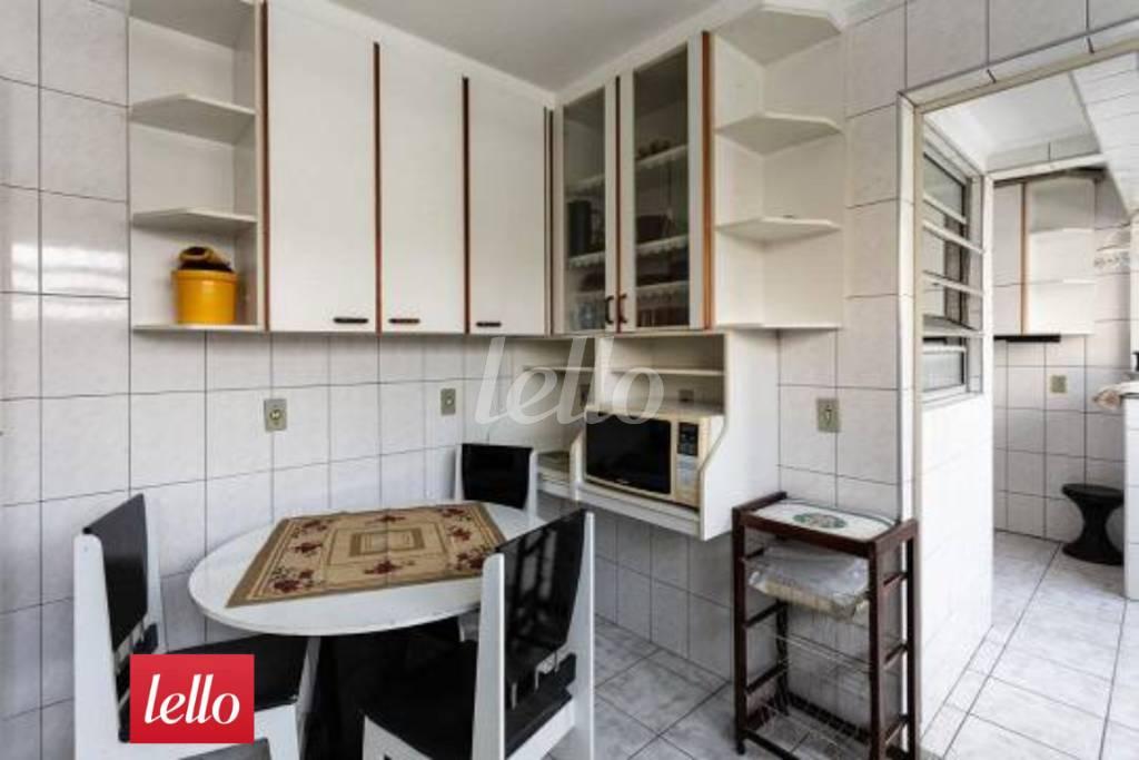 COZINHA de Apartamento à venda, Padrão com 154 m², 3 quartos e 1 vaga em Moema - São Paulo
