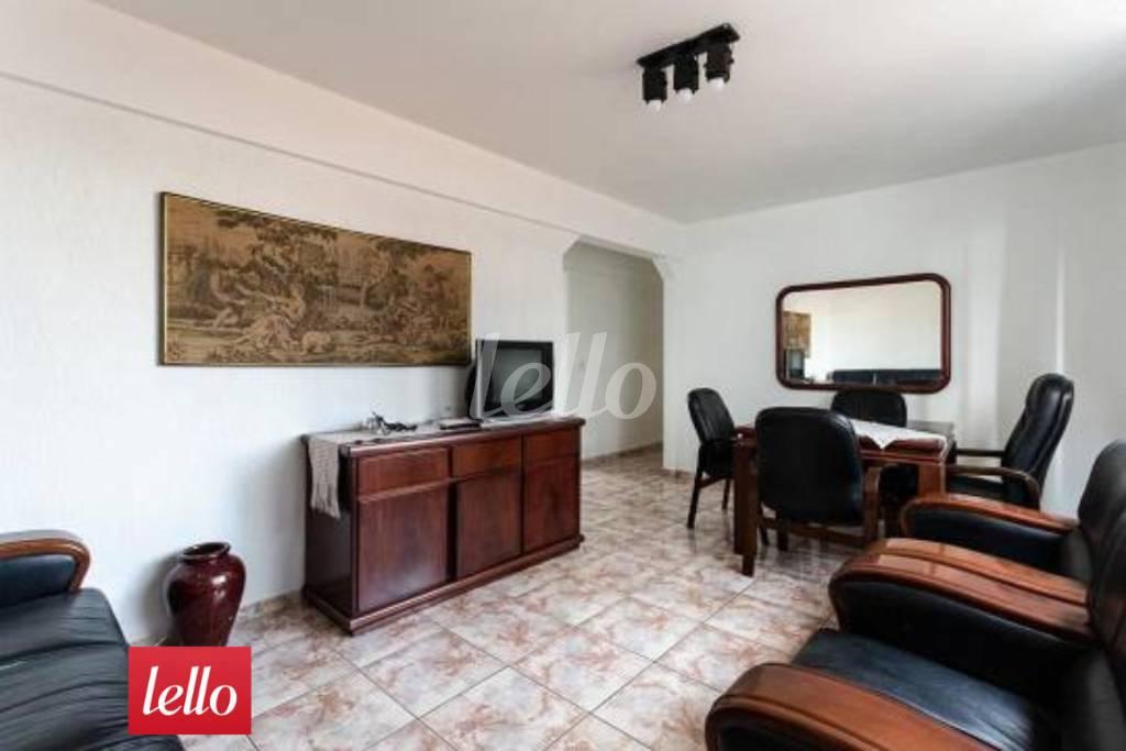 SALA de Apartamento à venda, Padrão com 154 m², 3 quartos e 1 vaga em Moema - São Paulo