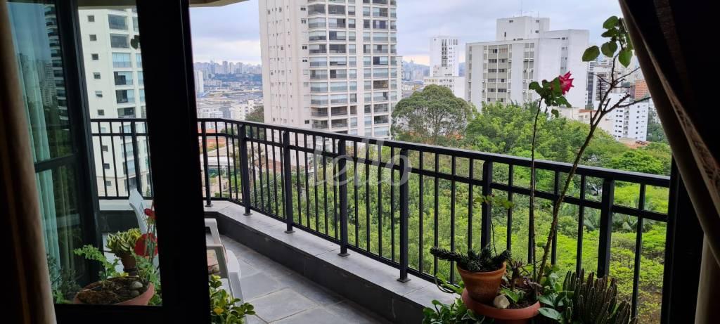SACADA SUÍTE 3 de Apartamento à venda, Padrão com 253 m², 3 quartos e 2 vagas em Mooca - São Paulo