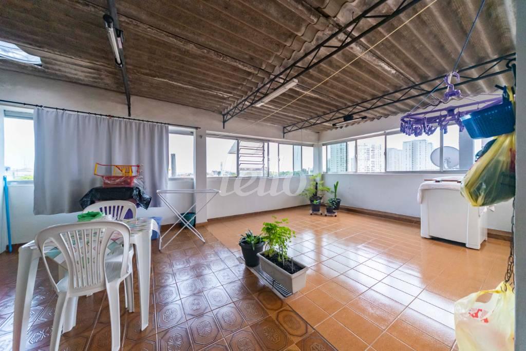 COBERTURA de Casa à venda, sobrado com 346 m², 3 quartos e 4 vagas em Santa Maria - Santo André