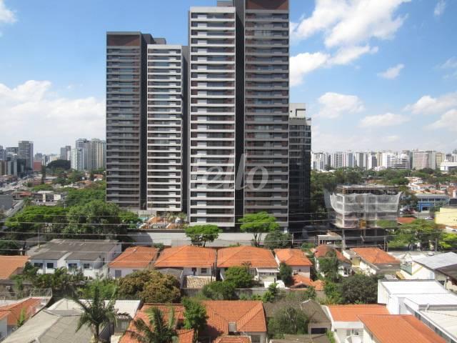 VISTA de Apartamento à venda, Padrão com 78 m², 2 quartos e 1 vaga em Brooklin Paulista - São Paulo