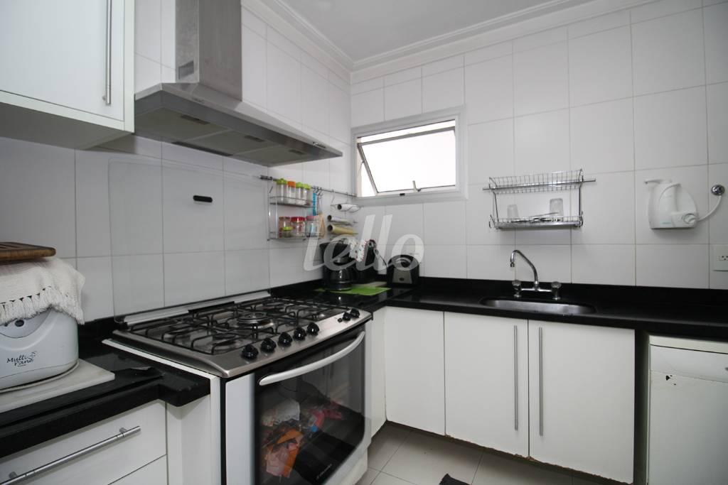 COZINHA de Apartamento para alugar, Padrão com 178 m², 4 quartos e 2 vagas em Jardim Europa - São Paulo