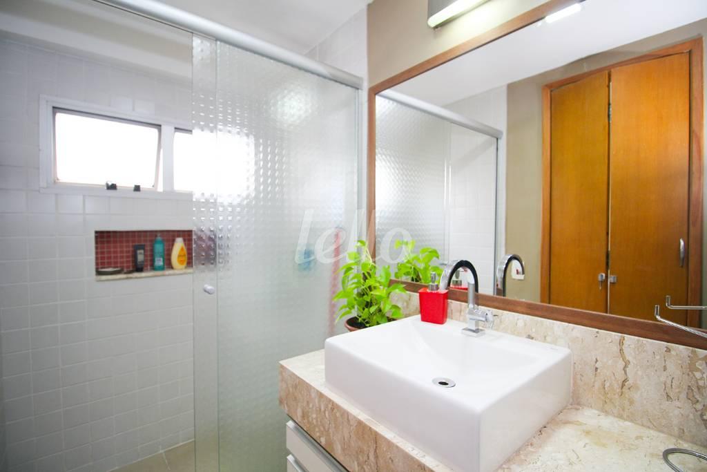 BANHEIRO de Apartamento à venda, Padrão com 35 m², 1 quarto e 1 vaga em Jardim Paulista - São Paulo