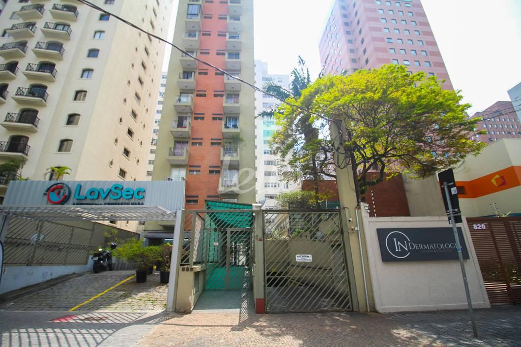 FACHADA de Apartamento à venda, Padrão com 35 m², 1 quarto e 1 vaga em Jardim Paulista - São Paulo