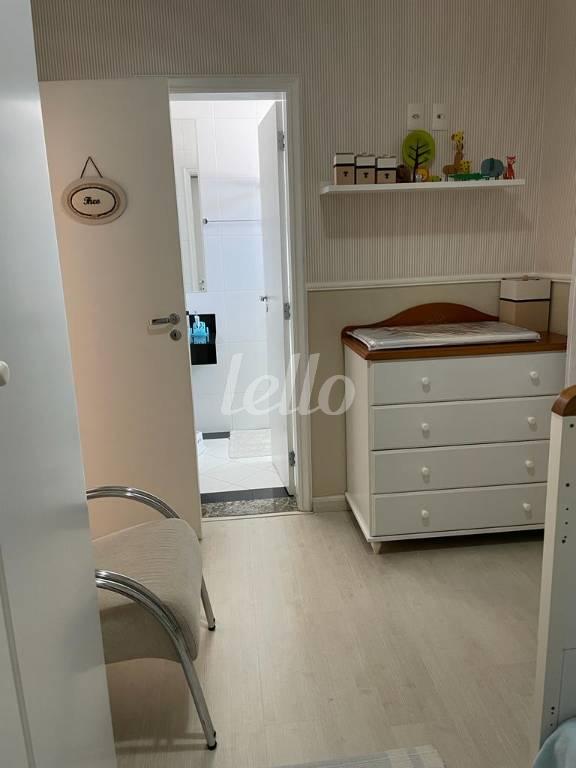 24A de Casa à venda, sobrado com 273 m², 3 quartos e 6 vagas em Vila Rosália - Guarulhos