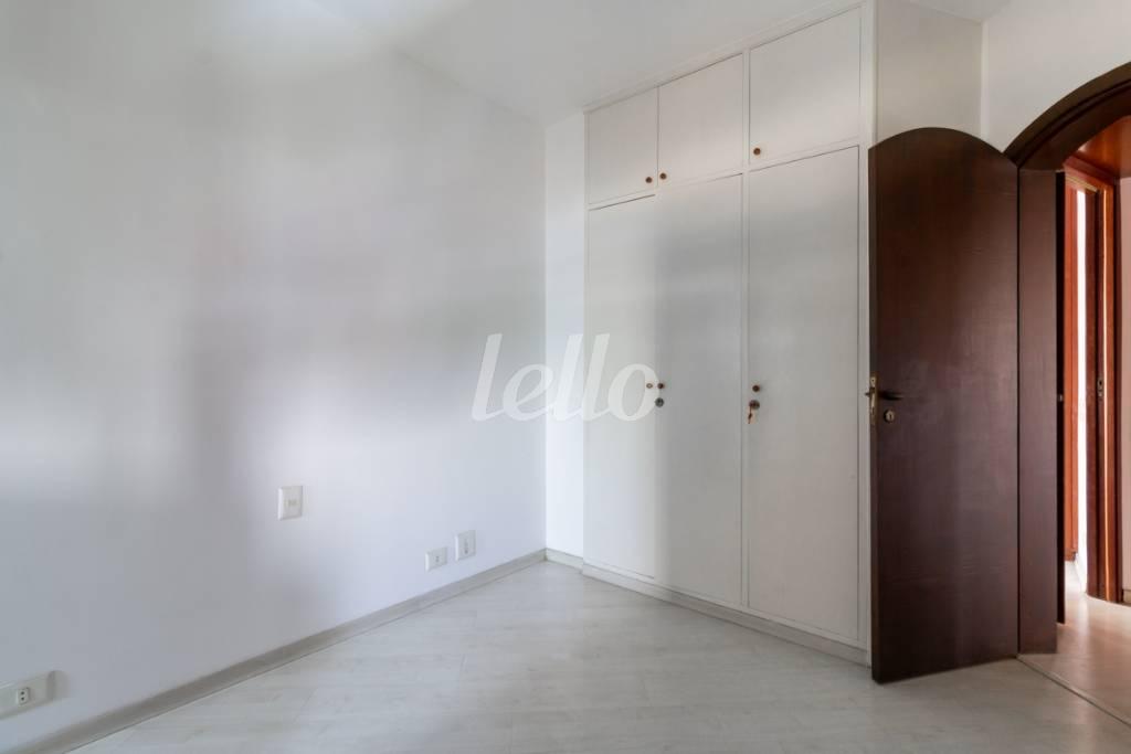 SUITE 2 de Apartamento à venda, Padrão com 238 m², 3 quartos e 4 vagas em Indianópolis - São Paulo