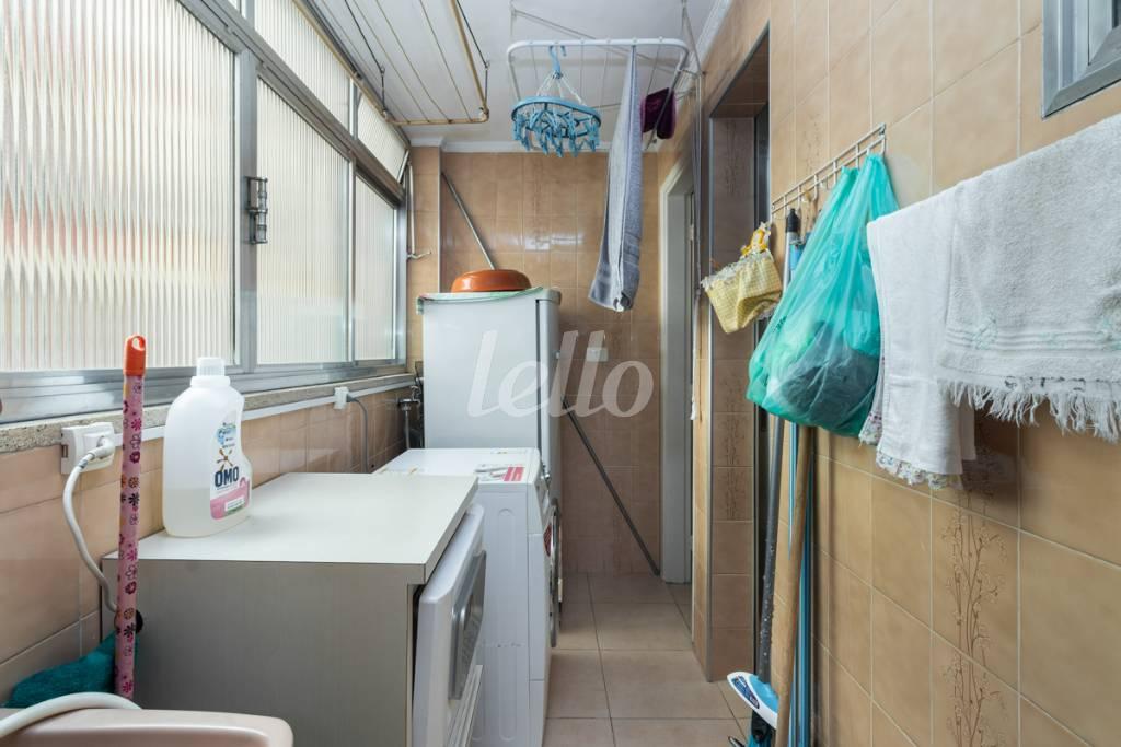 ÁREA DE SERVIÇO de Apartamento para alugar, Padrão com 150 m², 3 quartos e 2 vagas em Bela Vista - São Paulo