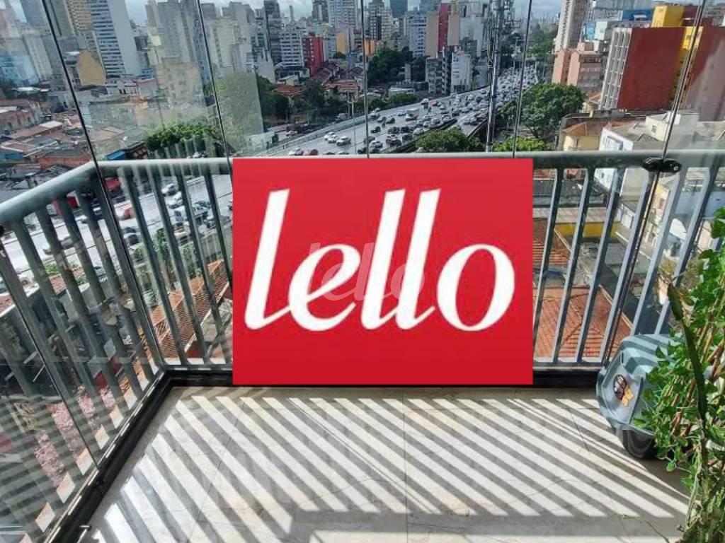 VARANDA de Apartamento à venda, Padrão com 50 m², 2 quartos e 1 vaga em Bela Vista - São Paulo
