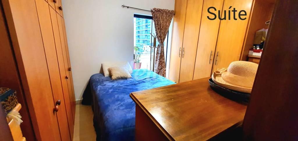 SUITE de Apartamento à venda, cobertura - Padrão com 120 m², 2 quartos e 1 vaga em Santa Cecília - São Paulo