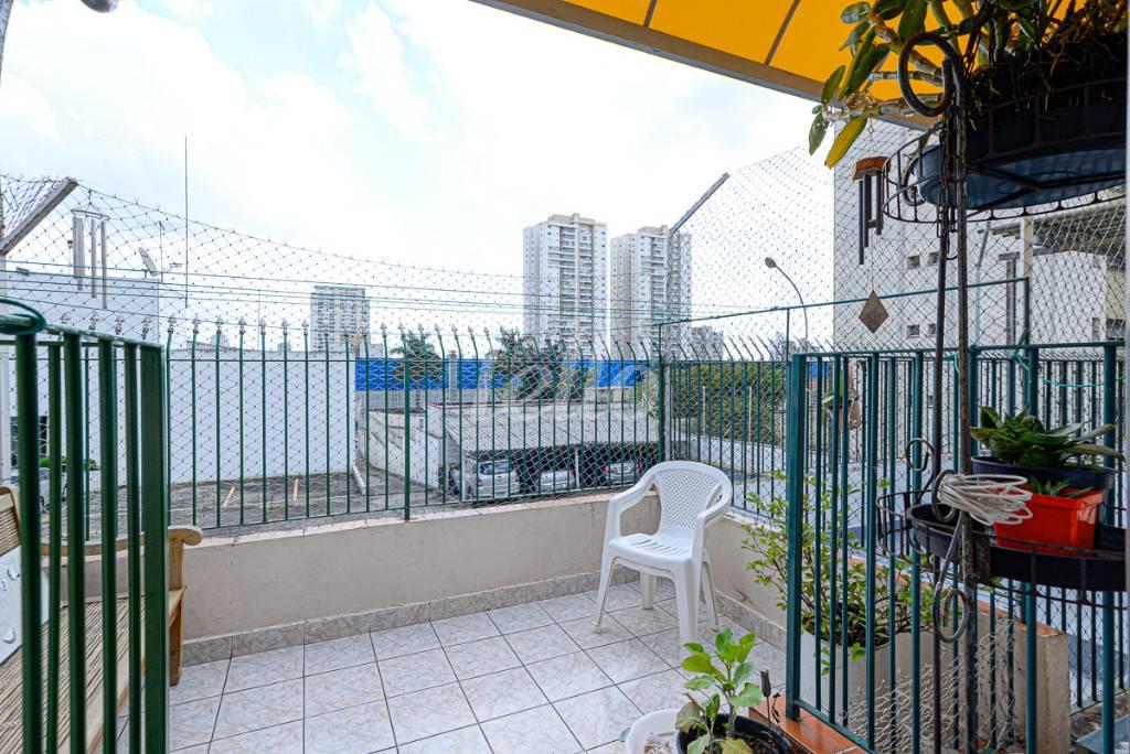 TERRAÇO de Casa à venda, de vila - sobrado com 75 m², 2 quartos e 2 vagas em Nova Piraju - São Paulo