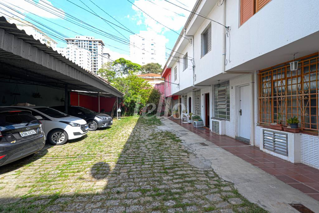 VAGAS de Casa à venda, de vila - sobrado com 75 m², 2 quartos e 2 vagas em Nova Piraju - São Paulo
