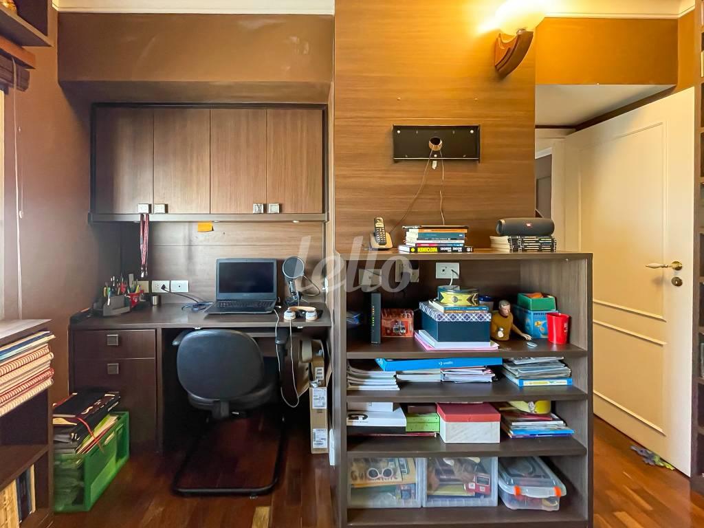 QUARTO 1 de Apartamento à venda, Padrão com 100 m², 2 quartos e 1 vaga em Vila Mariana - São Paulo