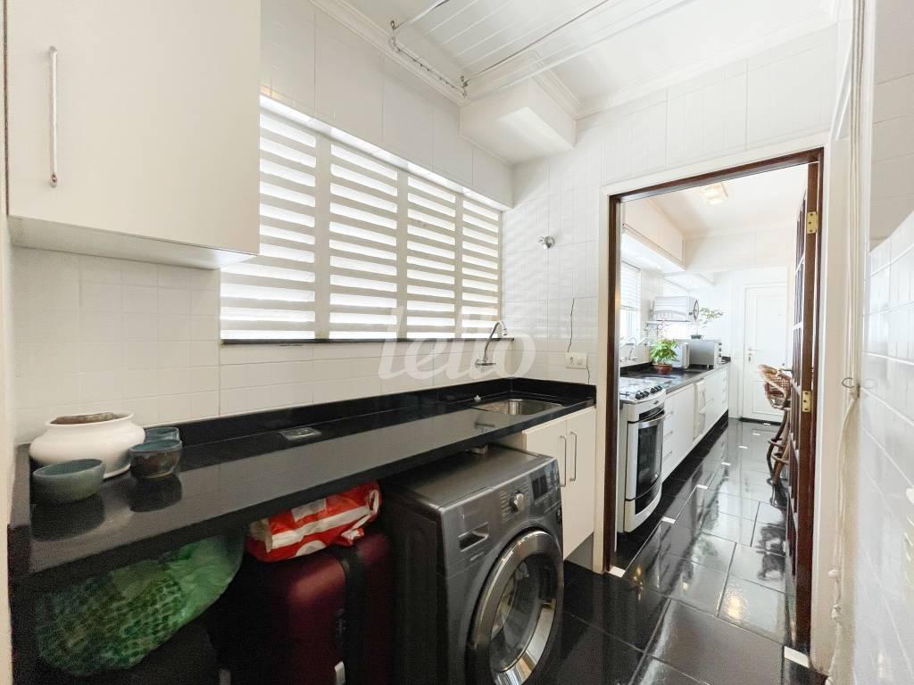 LAVANDERIA de Apartamento à venda, Padrão com 100 m², 2 quartos e 1 vaga em Vila Mariana - São Paulo