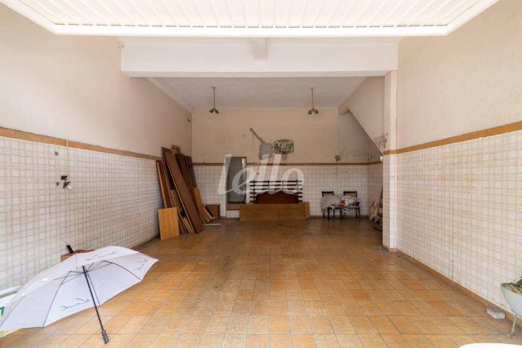 GARAGEM de Casa para alugar, sobrado com 250 m², 2 quartos e 2 vagas em Tatuapé - São Paulo