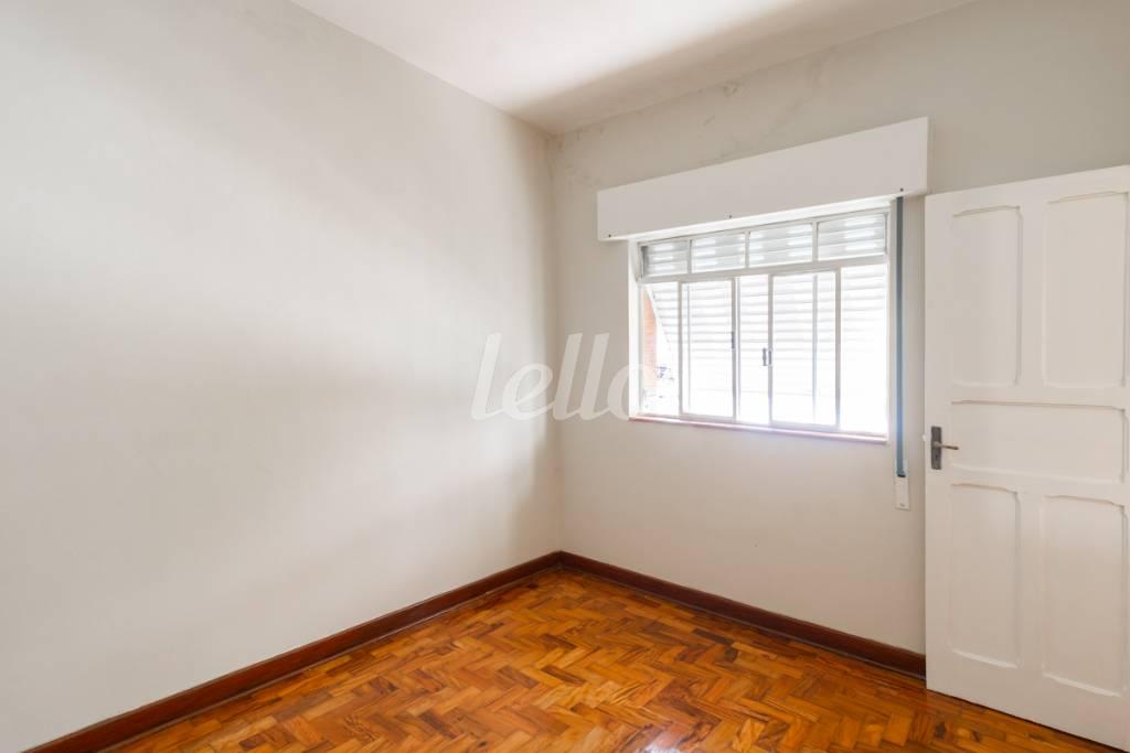 DORMITÓRIO 1 de Casa para alugar, térrea com 75 m², 2 quartos e 1 vaga em Vila Pereira Cerca - São Paulo