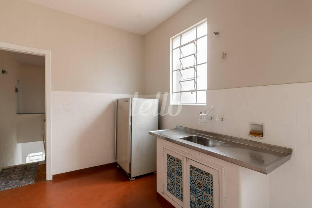 COZINHA de Casa para alugar, térrea com 75 m², 2 quartos e 1 vaga em Vila Pereira Cerca - São Paulo