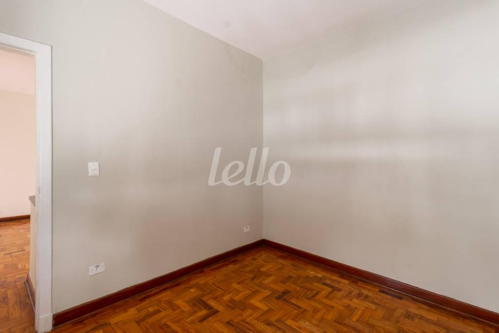 DORMITÓRIO 1 de Casa para alugar, térrea com 75 m², 2 quartos e 1 vaga em Vila Pereira Cerca - São Paulo