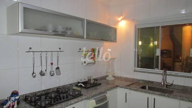 COZINHA de Casa à venda, sobrado com 194 m², 3 quartos e 4 vagas em Vila Lilica - Santo André