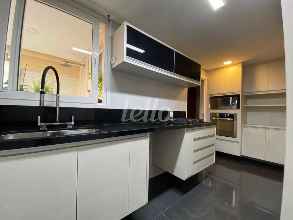 COZINHA de Apartamento à venda, Duplex com 183 m², 3 quartos e 3 vagas em Vila Mariana - São Paulo