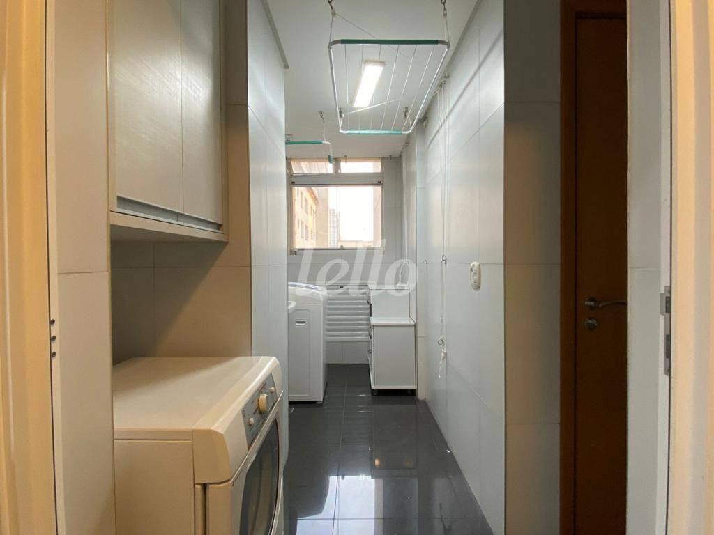 AREA SERVIÇO de Apartamento à venda, Duplex com 183 m², 3 quartos e 3 vagas em Vila Mariana - São Paulo