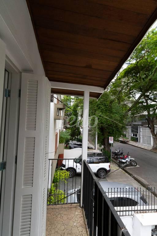 SACADA SALA 1 de Casa para alugar, sobrado com 110 m², 2 quartos e 3 vagas em Itaim Bibi - São Paulo