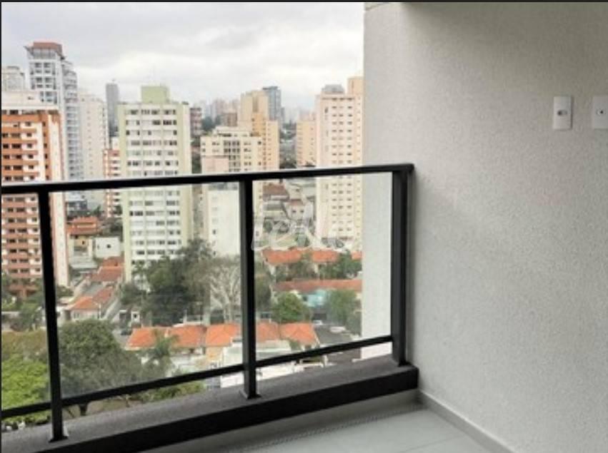 VARANDA de Apartamento à venda, Padrão com 61 m², 2 quartos e 1 vaga em Brooklin Paulista - São Paulo